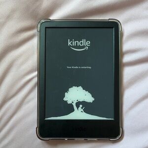 Amazon Kindle E-Reader in Black with Clear Protective Case